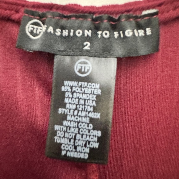 Fashion to Figure Long Sleeve Knot Tunic Dress Burgundy - Picture 3 of 8